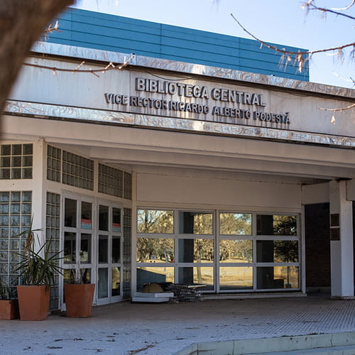 Biblioteca de la Universidad Nacional de Villa María