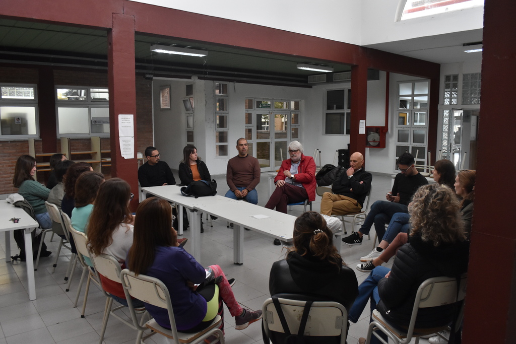 Reunión con investigadores y becarios de la Universidad Nacional de Villa María