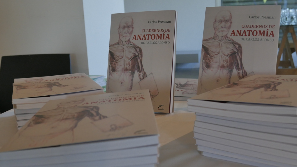 Dossier “Cuadernos de anatomía de Carlos Alonso”, de Carlos Presman
